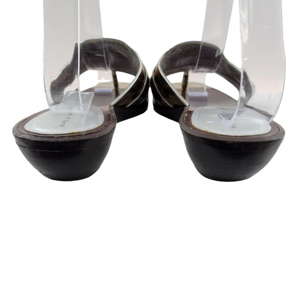 Marc By Marc Jacobs Sandals Size 37.5 7.5 Gold Leather Silver Tone Buckle Thong - Picture 7 of 10